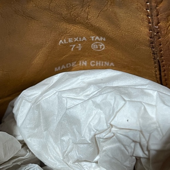 NEW Donald J Pilner Alexia Tan Canvas Studded Sportique Mule Size 7.5 - Picture 10 of 11